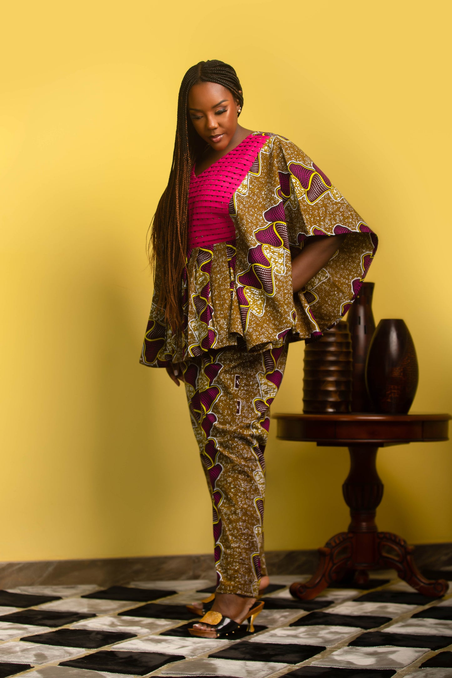 Peplum Top and Pants Set With Basket Design